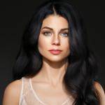 Włosy średnioporowate - wszystko, co musisz wiedzieć o ich pielęgnacji